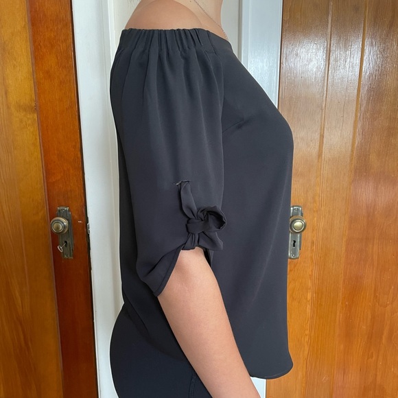 Babaton Malik Blouse - Picture 7 of 7